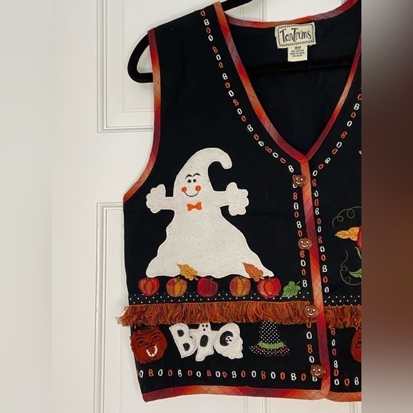 Vintage Tantrums Ornate Halloween Fall Black Button Up Embroidered Adorable Vest - Picture 2 of 12